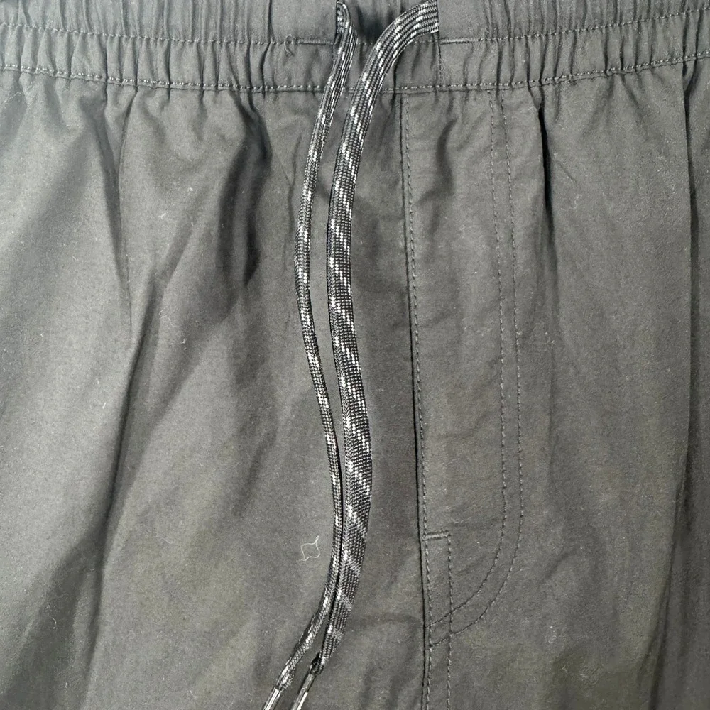 Vans Mens Primary Solid Elastic Boardshorts Black Relaxed Fit Size Large NWT